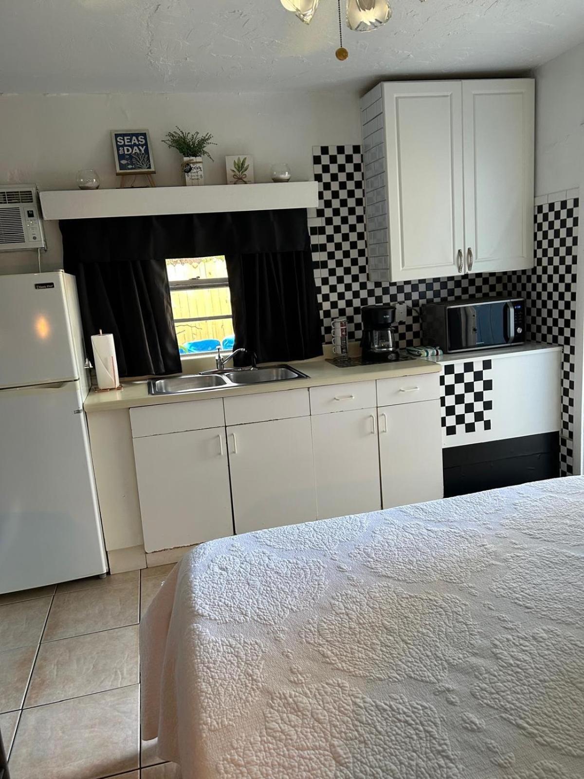 Mini Studio: 10 Min/Siesta Key/Private Entrance/ Sarasota Zewnętrze zdjęcie